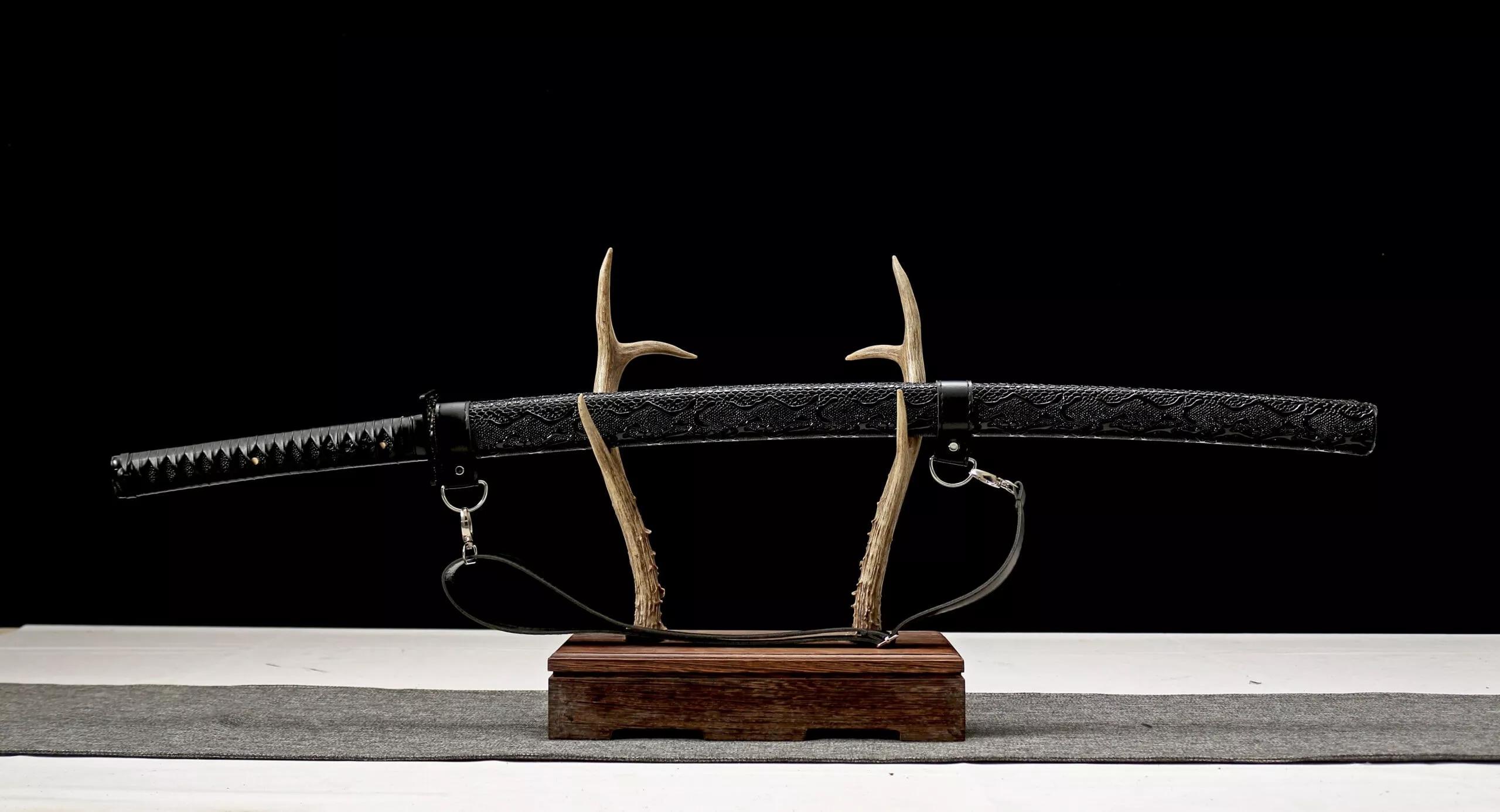 Katana Miyoshi (acier Au Carbone 1060)